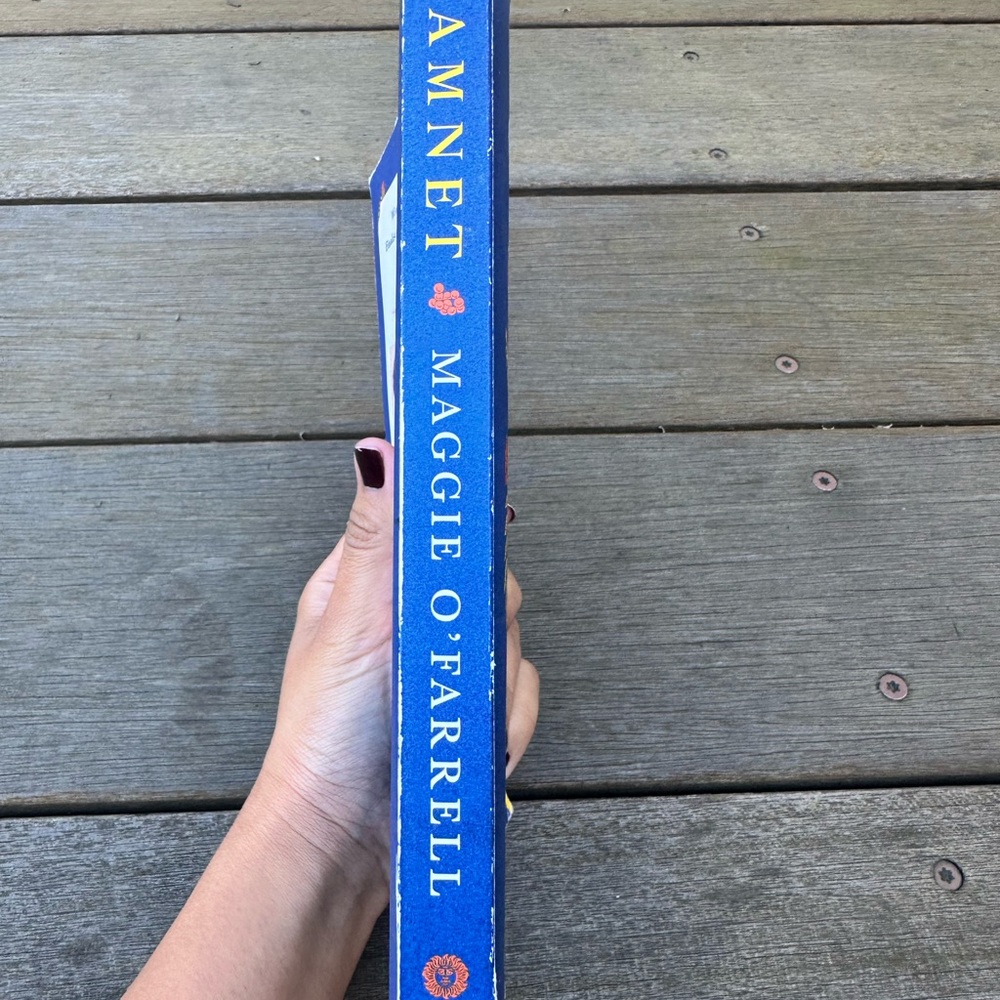 HAMNET | paperback - Picture 4 of 4